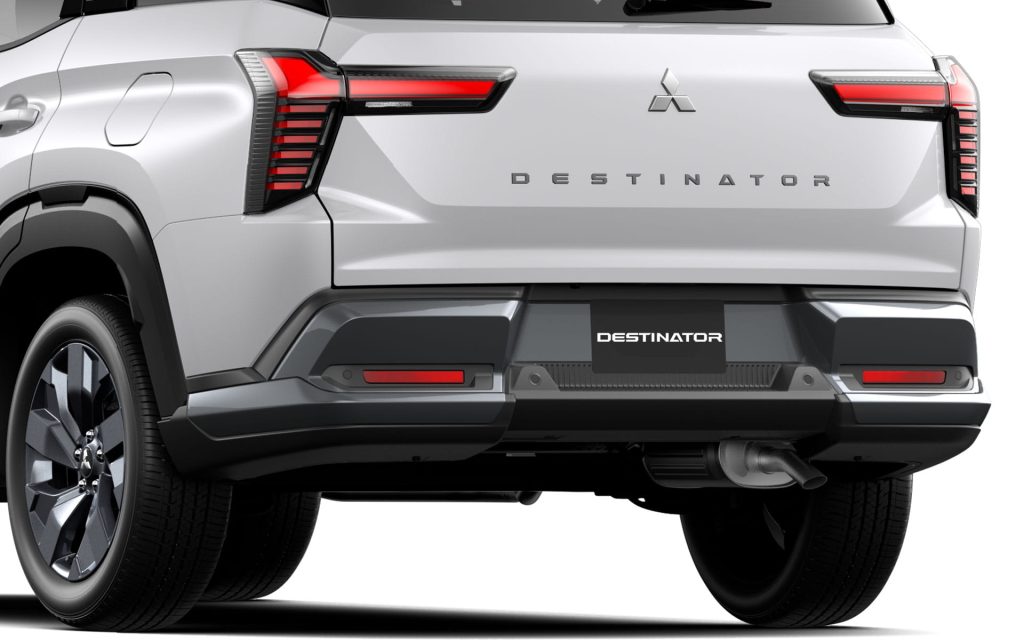 phụ kiện mitsubishi destinator