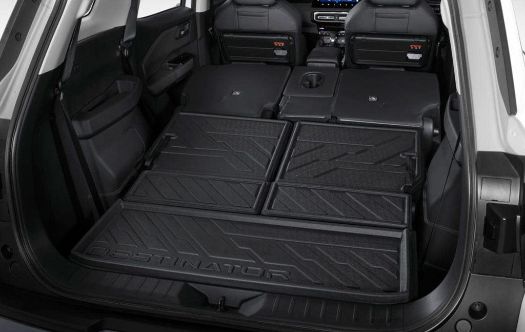 phụ kiện mitsubishi destinator